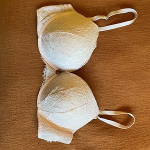 Victoria’s Secret Push Up Bra